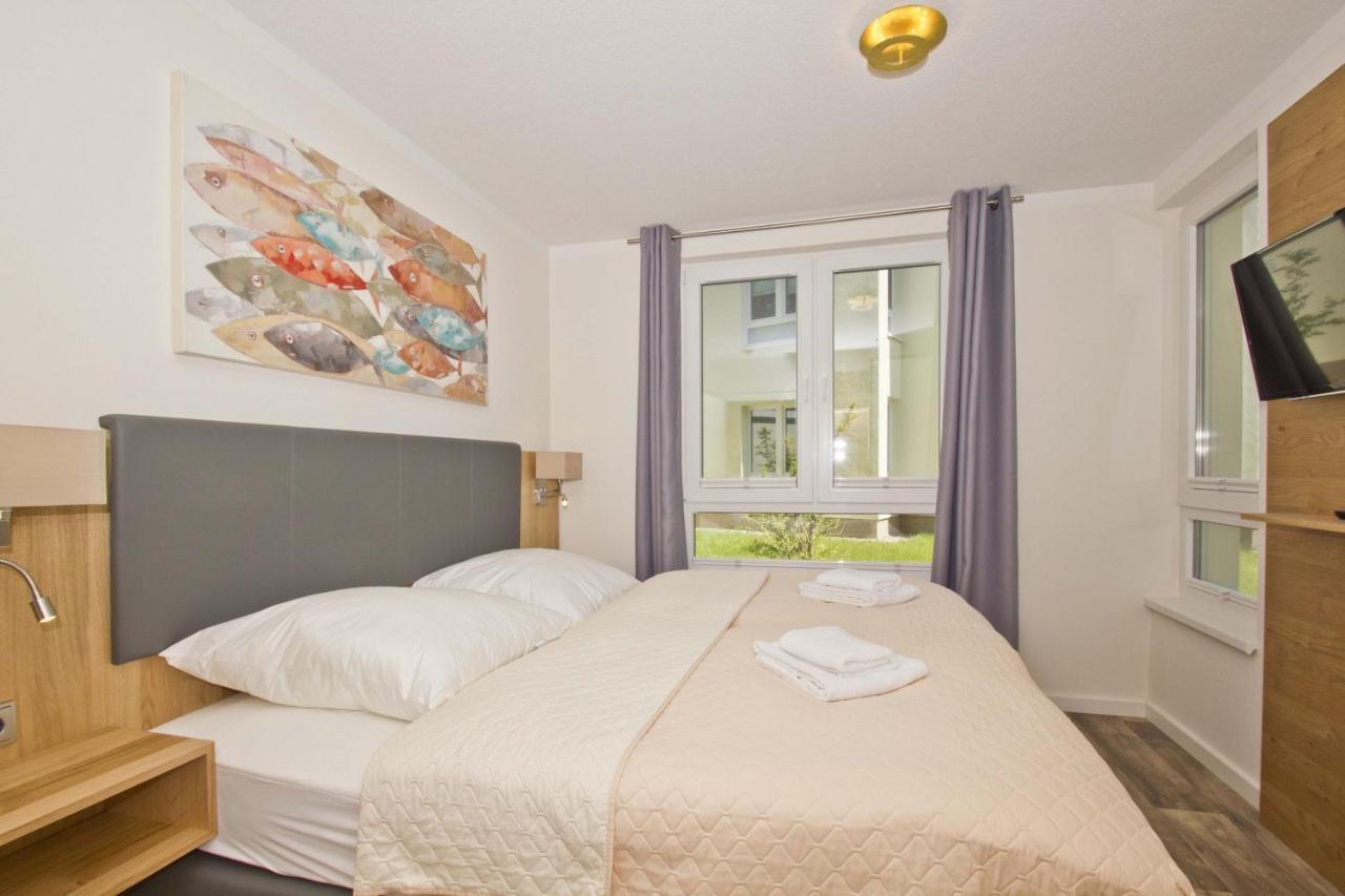 Mit Meerblick Und Terrasse, Gratis Nutzung Vom Ahoi Erlebnisbad Und Sauna In Sellin - Meeresblick Fewo 68 Goehren  Eksteriør bilde